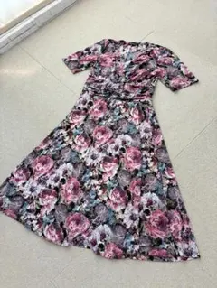 (L07444)mimi grant　ミミグラント　花柄　薔薇　ワンピース　Mのサムネイル