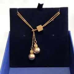 スワロフスキー　ネックレス