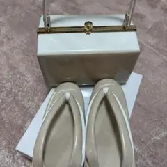 成人式、パーティー用　洋和装バッグと草履セット