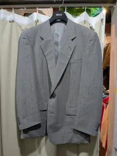 グレー ビジネススーツ 二つボタン