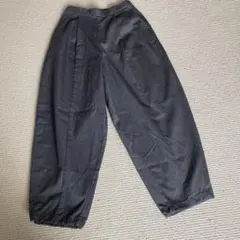 週末限定お値下げ　アプレトロ　カーブボリュームパンツ　グレー