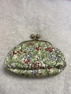 ハンドメイド　花柄がま口ポーチ