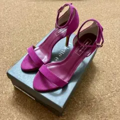 未使用★Odette e Odile スエード アンクルストラップサンダルのサムネイル