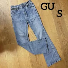 GU：ミドルライズフレアジーンズ S デニム