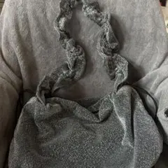 【新品】ラメギャザーショルダーバッグ　シルバー