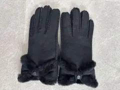 【新品未使用】UGG 手袋 ムートン 手袋 レディース ブラック 黒 UGG（手袋）のフリマアイテム一覧