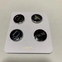 新品　Dior ディオール　ピンバッジ　ノベルティ　未使用品　4個セット