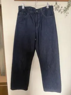 UNIQLO ストレートジーンズJW ANDERSON 27㌅NAVY裾上げ済