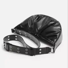 ZARA オーバル形ショルダーバッグ ブラックのサムネイル