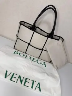 【最終価格】BOTTEGA VENETA トートバッグ アイボリー/ブラック