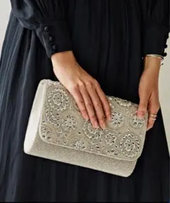 ana様専用【United Arrows】シルバー ビーズ刺繍 クラッチバッグ