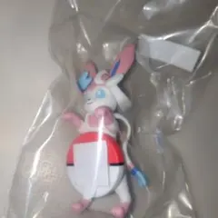 一番くじ　ポケモンコレクション　F賞街歩きちらりんフレンズ　ニンフィア☆
