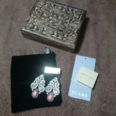 18,000円【半額以下】新品 BEAMS SAMANTHA WILLS ピアス