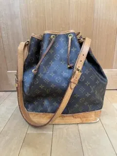 【LOUIS VUITTON】ノエ　モノグラム　ショルダーバッグ　巾着型