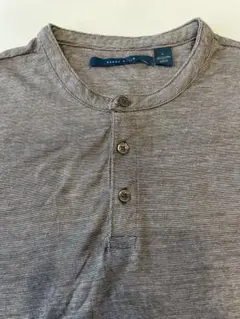 PERRY ELLIS グレー ボタン付きTシャツ