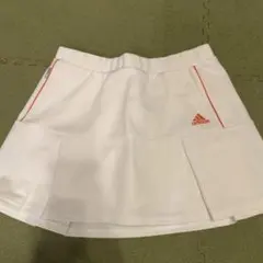 新品未使用 LACOSTE ホワイト プリーツスカート 38 - メルカリ
