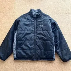 Nike リバーシブル　ナイロンジャケット　刺繍