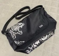 オニツカタイガー　ショルダーバッグ