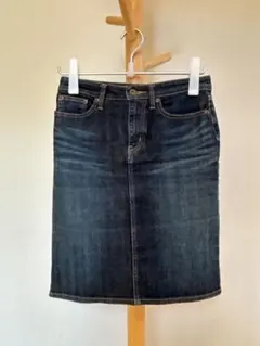 ナチュラルビューティーベーシック デニムタイトスカート XS