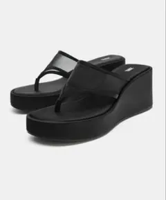 新品未使用【ZARA】メッシュストラップウェッジソールサンダルのサムネイル