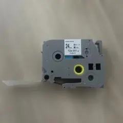 Item thumbnail for item 2fcd4a60-82fa-42a5-afc7-b64240f0fbf9