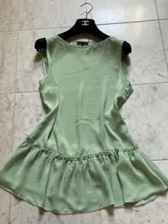 【美品】ミントグリーン ノースリーブチュニック 裾フリル付き　イタリー製のサムネイル