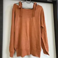 オフショルダーリボン付きオレンジニットセーター フリーサイズ