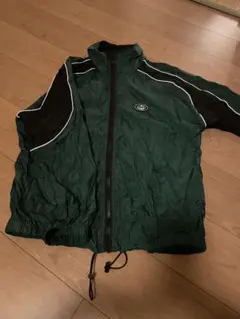 ナイロンジャケット 緑 メンズ