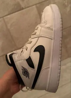 ナイキ エアジョーダン1 MID ALT ホワイトブラック22cm