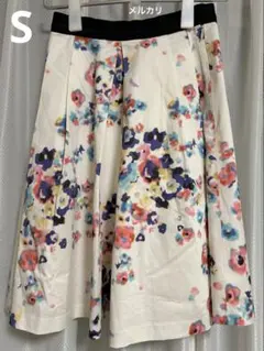 ランバンオンブルー　花柄スカート　リボンなし