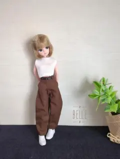 22cmドール用 アウトフィット リブトップス ブラウンパンツ セットのサムネイル