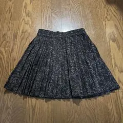 BANANA REPUBLIC フレアスカート 黒系模様 プリーツ