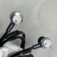 AXING カナル型イヤホン シルバー×ブラック マイク付き 有線 L字プラグ