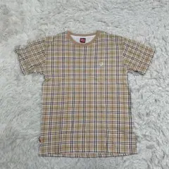 ネスタブランド チェック柄Tシャツ Stand Firm バックプリントのサムネイル