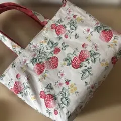 【キャスキッドソン 可愛い♡ストロベリー柄トートバッグ 】
