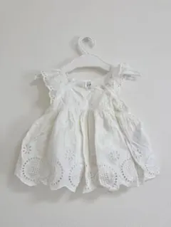 【美品】6-12m 70cm baby gap フリルノースリーブトップス