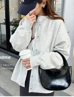 グレー 長袖 ボタン付きカーディガン　トレーナー