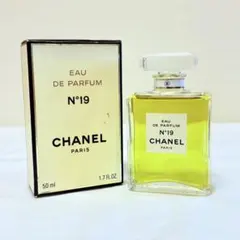 新品　CHANEL シャネル N°19 オーデパルファム EDP 50ml
