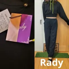 新品未使用♪Rady(レディー)♪ロゴショートパーカー♪蛍光色フード