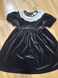 ZARA　黒ベロアワンピース