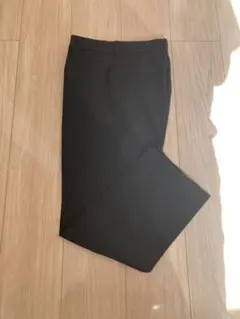 UNIQLO アンクルパンツ　Sサイズ