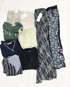 レディース服 まとめ売り 10点セット ブラウス スカート ベルト カジュアルのサムネイル