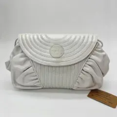 FENDI フェンディ レザー ショルダーバッグ ホワイト FFロゴ ギャザーのサムネイル