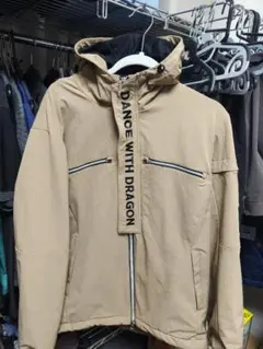 中古美品　ダンスウィズドラゴン　アウター　ベージュ　Lサイズ