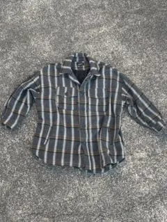 チェック柄フランネルシャツ