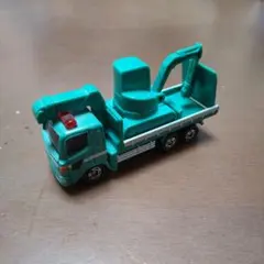 緑色クレーン付きトラック ミニカー