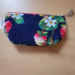 Item thumbnail for item 2cb4cdec-e56d-4414-83d4-87e460a5c6d8