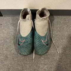 ナイキサッカースパイク　ファントム　GX　エリート25.5cm