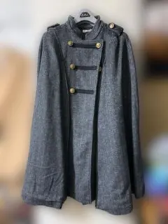 axes femme アクシーズファム ナポレオンマント風コート チャコール