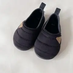 黒のキルティング ベビーシューズ 13.0cm